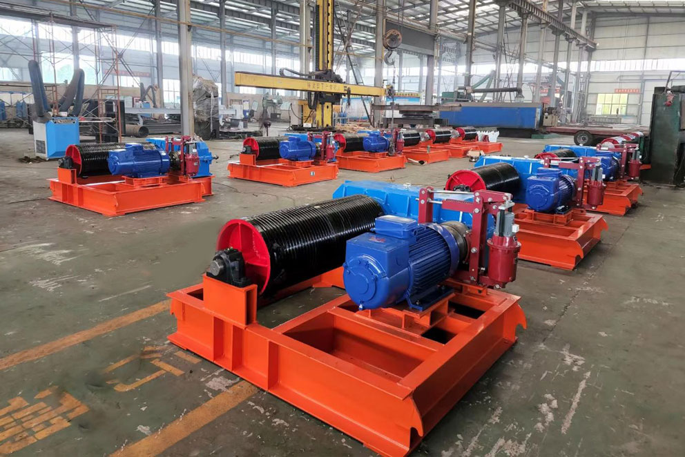 卷?yè)P(yáng)式啟閉機(jī)